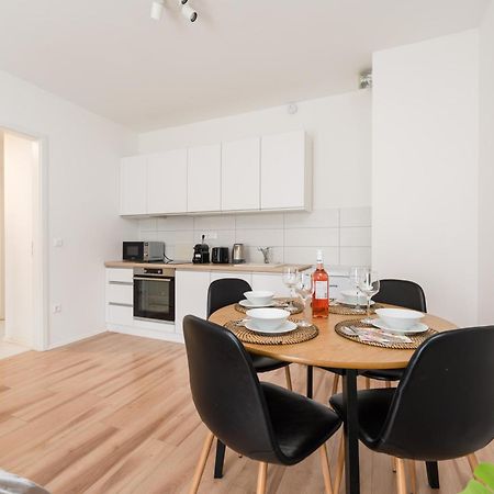 Brand New Modern Apartment-2 Rooms-Balcony-Garage 布达佩斯 外观 照片