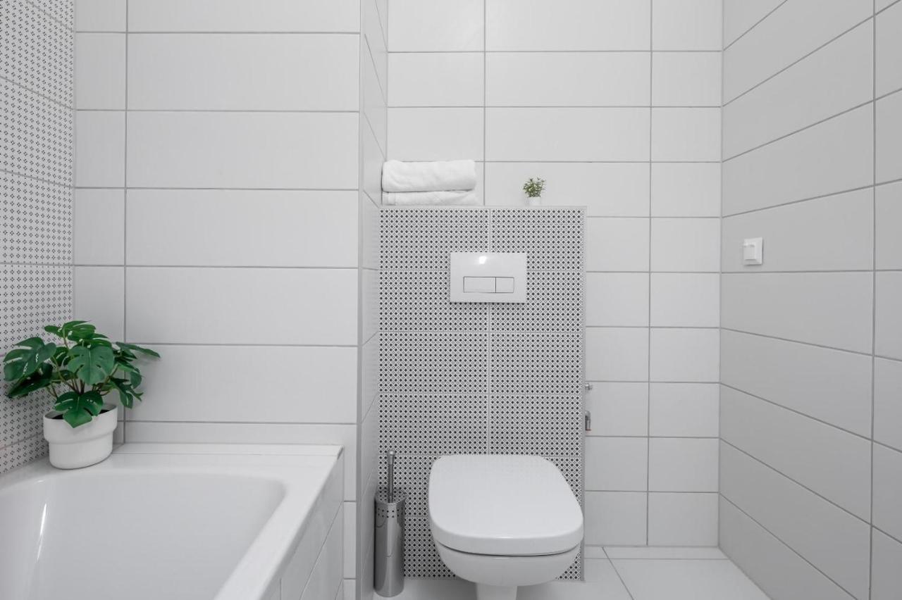 Brand New Modern Apartment-2 Rooms-Balcony-Garage 布达佩斯 外观 照片